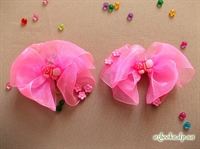 Бант для волос (розовый, органза, бабочки, цветочки).